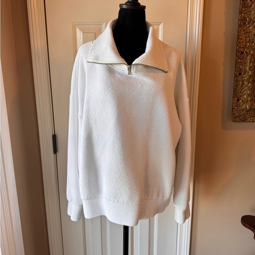 CALIA by Carrie Underwood White Collar Zip Textured Sweatshirt size L - Picture 2 of 8